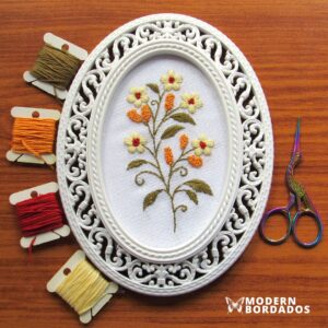 Home Linhas & Flores | Edição 1 | Encanto